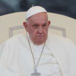 Papa Francesco invoca più tasse per i ricchi: “Dovrebbero fare di più”