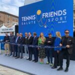 Torino, sport e prevenzione debuttano in piazza Castello con ‘Tennis & Friends’